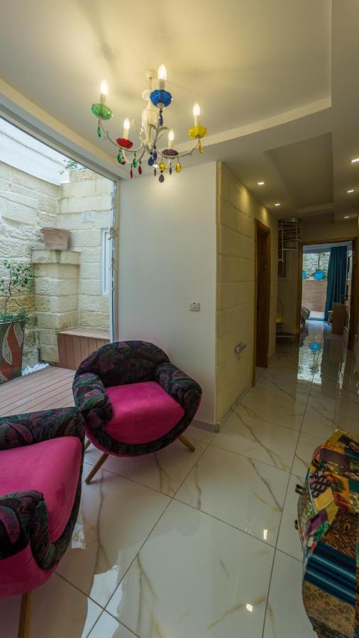 Ta' Gilard - Lovely Renovated Holiday Home Żabbar Екстериор снимка