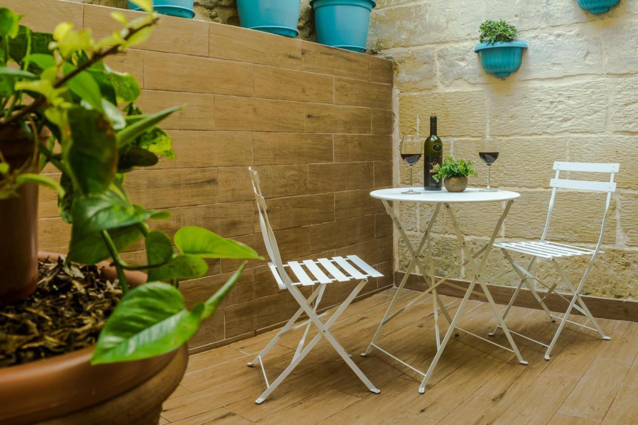 Ta' Gilard - Lovely Renovated Holiday Home Żabbar Екстериор снимка
