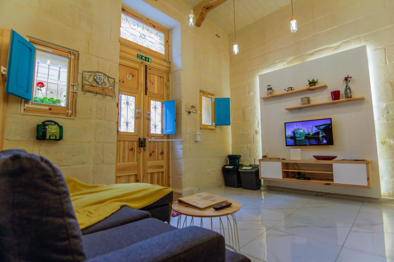 Ta' Gilard - Lovely Renovated Holiday Home Żabbar Екстериор снимка