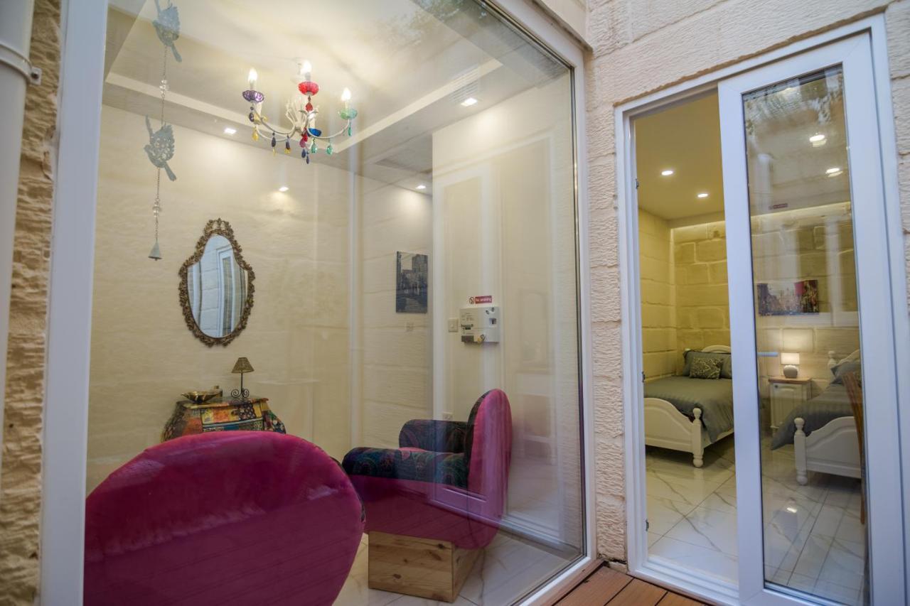 Ta' Gilard - Lovely Renovated Holiday Home Żabbar Екстериор снимка